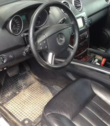 Clean Premium Intérieur Mercedes 320 ML