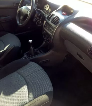 Clean Premium Intérieur Peugeot 206