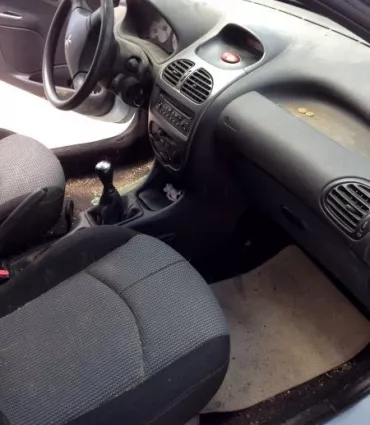 Clean Premium Intérieur Peugeot 206