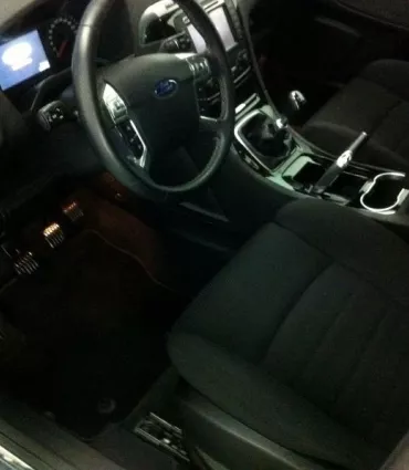 Clean Premium Ford S-Max